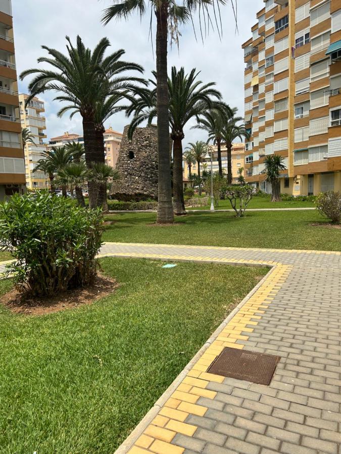 Apartamento Buenasvistas อัลการ์โรโบ คอสตา ภายนอก รูปภาพ