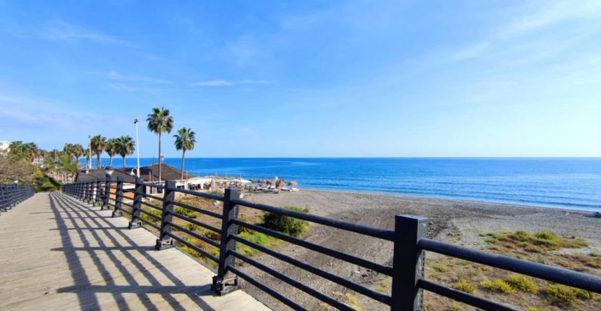 Apartamento Buenasvistas อัลการ์โรโบ คอสตา ภายนอก รูปภาพ