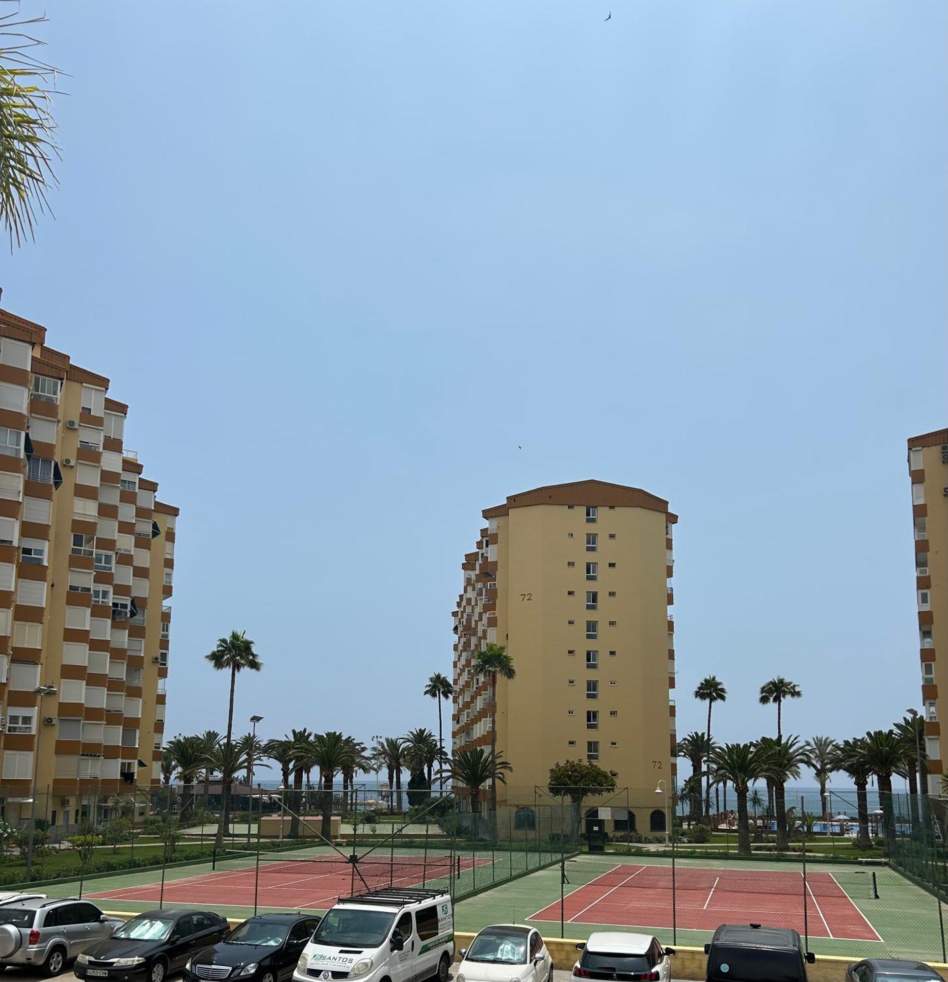Apartamento Buenasvistas อัลการ์โรโบ คอสตา ภายนอก รูปภาพ