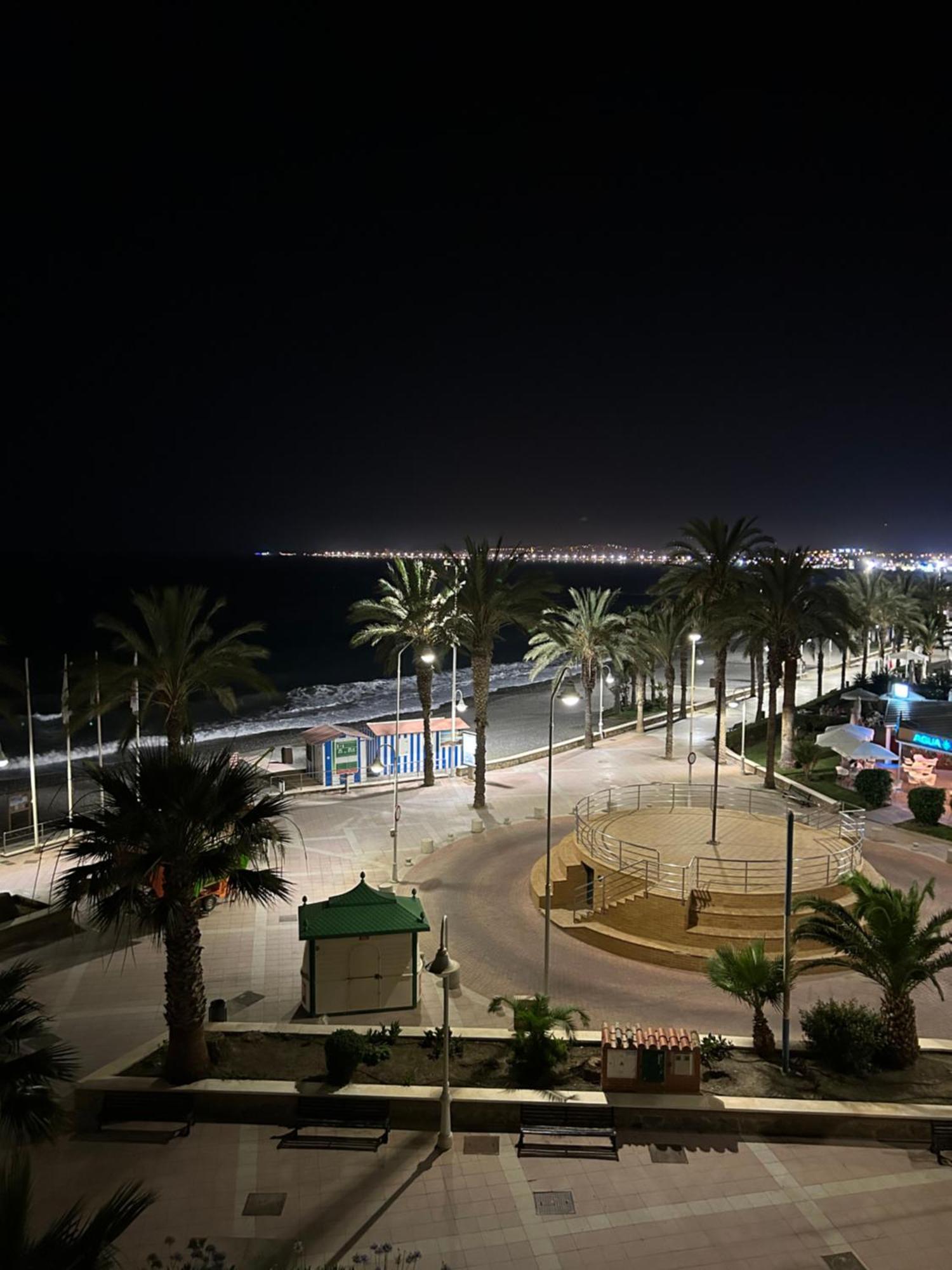 Apartamento Buenasvistas อัลการ์โรโบ คอสตา ภายนอก รูปภาพ